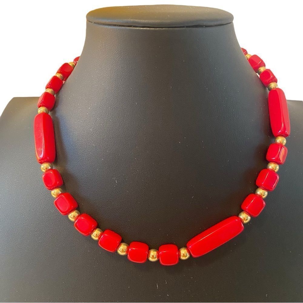 Vintage Trifari Candy Apple Red & Gold Tone Acrylic Necklace.